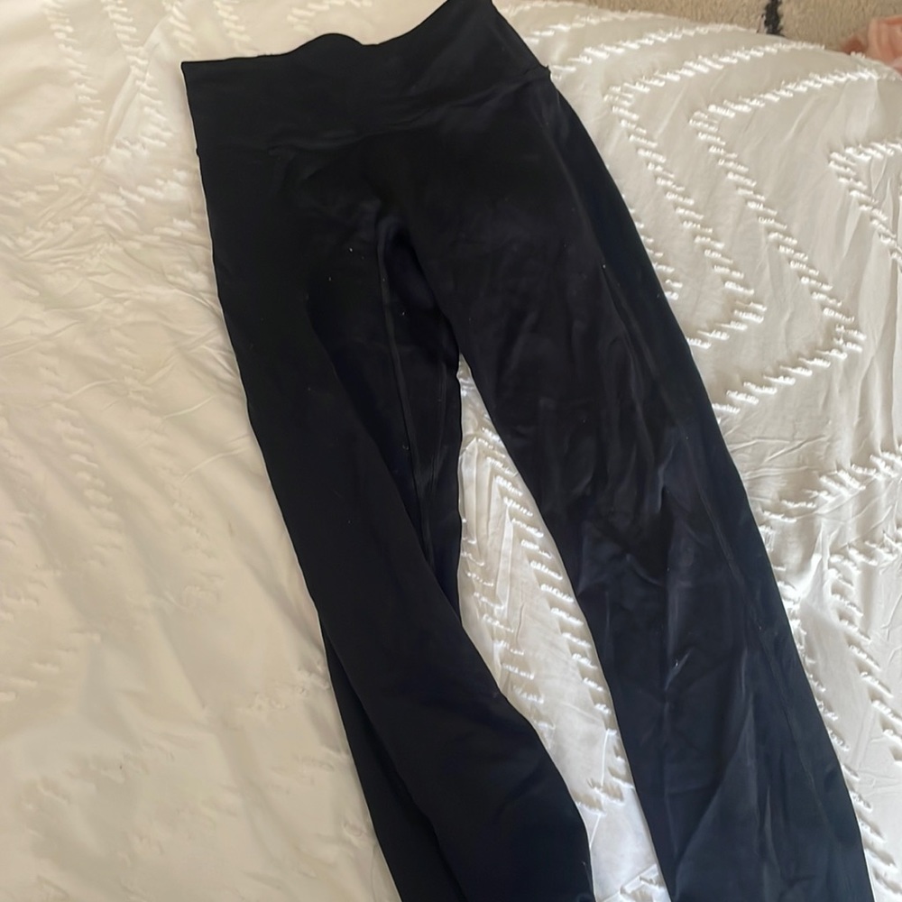 Fabletics capri leggings